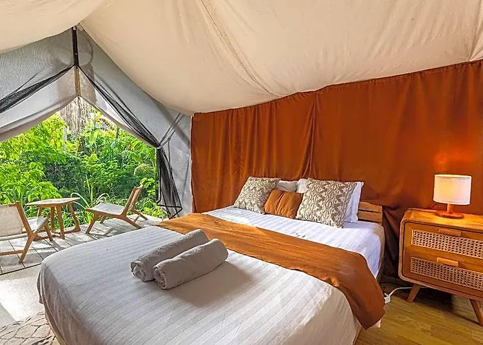 Camani Glamping ホリデーパーク