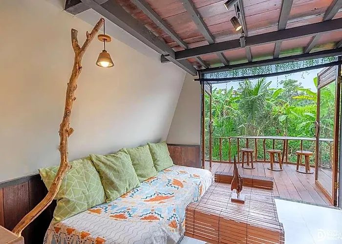 Camani Glamping 4*