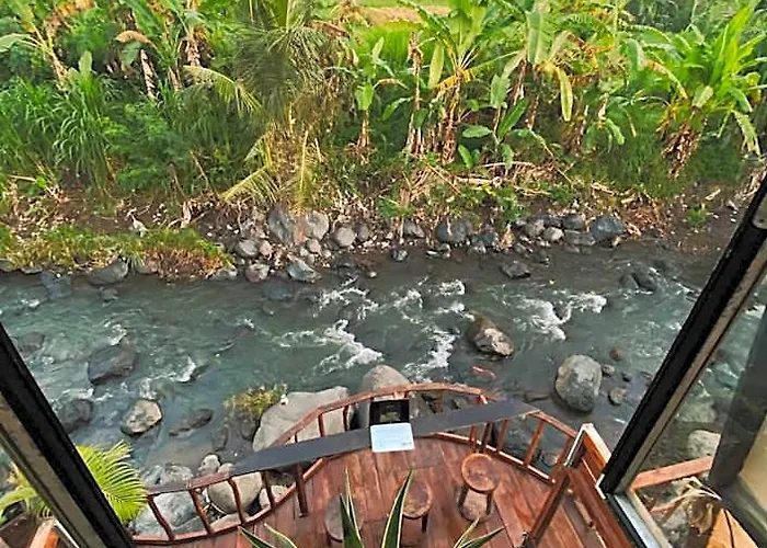 Camani Glamping Aldeamento Turístico Amlapura